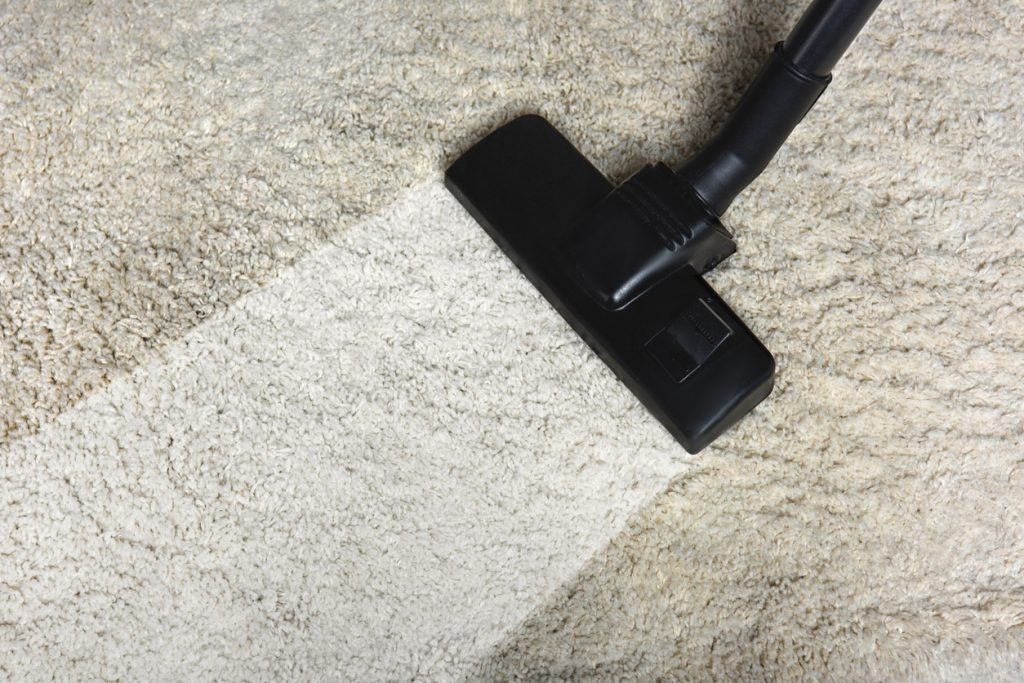 Steam Vacuum Cleaning Carpet